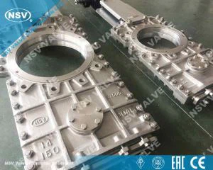 Kaksoisveitsen porttiventtiilin kautta